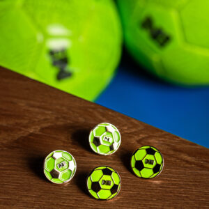 Pins Nine's